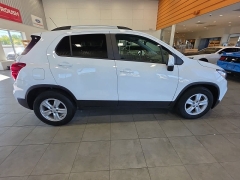 Used 2021  Chevrolet Trax FWD 4dr LT at Maxx Loans near St&period; Adrian&comma; MI