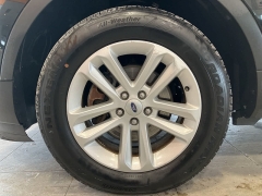 Used 2017  Ford Explorer 4d SUV 4WD at Maxx Loans near St&period; Adrian&comma; MI