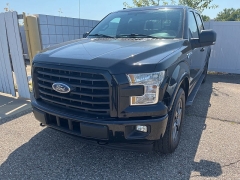 Used 2017 Ford F-150 XLT 4WD SuperCrew 5.5' Box at Suburban Ford of Sterling Heights near Sterling Heights, MI
