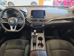 Used 2025  Nissan Altima SV FWD at Maxx Loans near St&period; Adrian&comma; MI