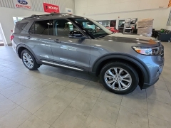 Used 2023  Ford Explorer XLT 4WD at Maxx Loans near St&period; Adrian&comma; MI