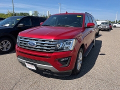 Used 2020 Ford Expedition Max 4d SUV 4WD XLT at Suburban Ford of Sterling Heights near Sterling Heights, MI