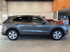 Used 2019  Porsche Cayenne 4d SUV AWD at Maxx Loans near St&period; Adrian&comma; MI