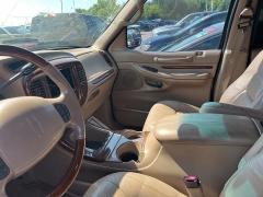 Used 1998 Lincoln Navigator 5d SUV 4WD at Maxx Loans near St. Adrian, MI