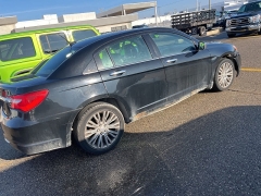 Used 2012  Chrysler 200 4d Sedan Limited at Maxx Loans near St&period; Adrian&comma; MI