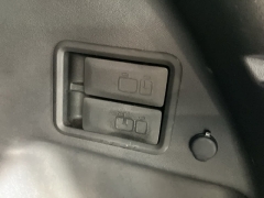 Used 2021 Chevrolet Equinox FWD 4dr LT w/1LT at Suburban Ford of Sterling Heights near Sterling Heights, MI