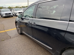 Used 2020 Chrysler Pacifica Limited FWD at Suburban Ford of Sterling Heights near Sterling Heights, MI