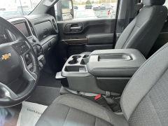 Used 2022 Chevrolet Silverado 3500HD 4WD Crew Cab LT at Maxx Loans near ,