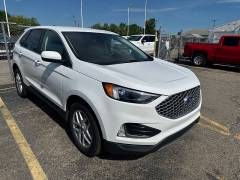 Used 2024  Ford Edge AWD at Maxx Loans near St&period; Adrian&comma; MI