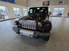 Used 2013  Jeep Wrangler Unlimited 4WD 4dr Sahara at Maxx Loans near St&period; Adrian&comma; MI