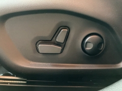Used 2025 Jeep Compass Latitude 4x4 at Suburban Ford of Sterling Heights near Sterling Heights, MI