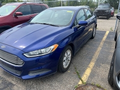 Used 2014  Ford Fusion 4d Sedan S at Maxx Loans near St&period; Adrian&comma; MI