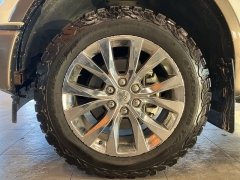 Used 2017  Ford F-150 4WD SuperCrew Box at Maxx Loans near St. Adrian, MI