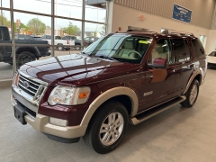 Used 2007 Ford Explorer 4d SUV 4WD Eddie Bauer V6 at Suburban Ford of Sterling Heights near Sterling Heights, MI