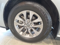 Used 2024  Toyota Sienna AWD &lpar;Natl&rpar; at Maxx Loans near St&period; Adrian&comma; MI