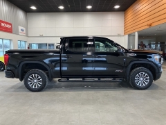 Used 2020  GMC Sierra 1500 4WD Crew Cab 147" AT4 at Maxx Loans near St&period; Adrian&comma; MI