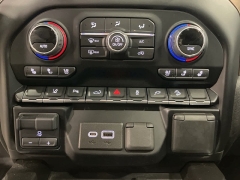 Used 2022  Chevrolet Silverado 2500HD 4WD Crew Cab High Country at Maxx Loans near St&period; Adrian&comma; MI