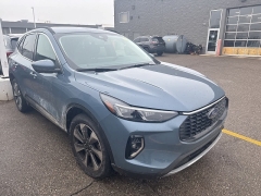 Used 2023  Ford Escape Platinum AWD at Maxx Loans near St&period; Adrian&comma; MI