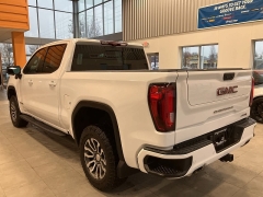 Used 2022  GMC Sierra 1500 4WD Crew Cab 147" AT4 at Maxx Loans near St&period; Adrian&comma; MI