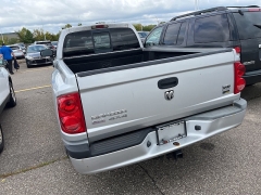 Used 2007 Dodge Dakota 4WD Club Cab SLT at Suburban Ford of Sterling Heights near Sterling Heights, MI
