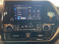 Used 2023  Toyota Highlander FWD &lpar;Natl&rpar; at Maxx Loans near St&period; Adrian&comma; MI