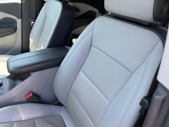 Used 2024 GMC Terrain FWD 4dr SLT at Suburban Ford of Sterling Heights near Sterling Heights, MI