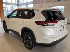 Used 2025  Nissan Rogue AWD SV at Maxx Loans near St&period; Adrian&comma; MI