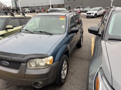 Used 2005  Ford Escape 4dr 103" WB 3&period;0L XLT 4WD at Maxx Loans near St&period; Adrian&comma; MI