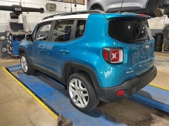 Used 2021 Jeep Renegade Latitude 4x4 at Suburban Ford of Sterling Heights near Sterling Heights, MI