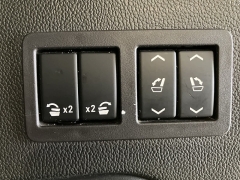 Used 2017  Cadillac Escalade 4d SUV 4WD Premium Luxury at Maxx Loans near St&period; Adrian&comma; MI