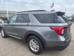 Used 2025  Ford Explorer Active 4WD at Maxx Loans near St&period; Adrian&comma; MI