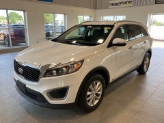 Used 2016 Kia Sorento 4d SUV AWD LX at Maxx Loans near St. Adrian, MI