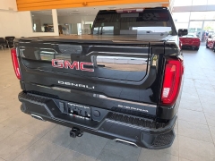 Used 2020  GMC Sierra 1500 4WD Crew Cab 147" Denali at Maxx Loans near St&period; Adrian&comma; MI