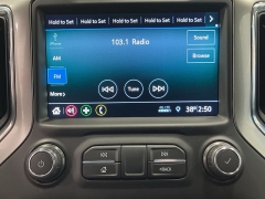 Used 2019  Chevrolet Silverado 1500 4WD Crew Cab 147" RST at Maxx Loans near St&period; Adrian&comma; MI