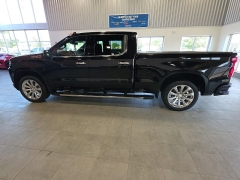 Used 2019  Chevrolet Silverado 1500 4WD Crew Cab 157" High Country at Maxx Loans near St&period; Adrian&comma; MI