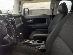 Used 2007  Toyota FJ Cruiser 4WD 4dr (Natl) at Maxx Loans near St. Adrian, MI