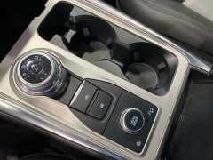 Used 2022 Ford Explorer XLT 4WD at Suburban Ford of Sterling Heights near Sterling Heights, MI