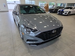 Used 2023  Hyundai Sonata SEL 2&period;5L &ast;Ltd Avail&ast; at Maxx Loans near St&period; Adrian&comma; MI