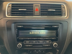 Used 2014  Volkswagen Jetta Sedan 4dr Auto SE PZEV at Maxx Loans near St. Adrian, MI