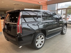 Used 2016 Cadillac Escalade 4d SUV 4WD Luxury at Suburban Ford of Sterling Heights near Sterling Heights, MI