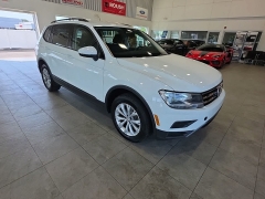 Used 2019  Volkswagen Tiguan 4d SUV S 4Motion at Maxx Loans near St&period; Adrian&comma; MI