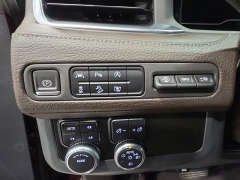 Used 2023  GMC Yukon XL 4WD 4dr Denali at Maxx Loans near St&period; Adrian&comma; MI