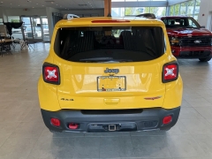 Used 2019 Jeep Renegade 4d SUV 4WD Trailhawk at Maxx Loans near St. Adrian, MI