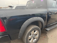 Used 2019  Ram 1500 Classic Express 4x4 Crew Cab 5'7" Box at Maxx Loans near St&period; Adrian&comma; MI