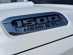Used 2019 Ram 1500 4WD Crew Cab Limited at Suburban Ford of Sterling Heights near Sterling Heights, MI