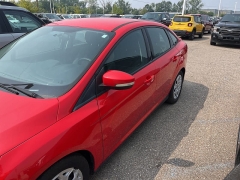 Used 2014 Ford Focus 4d Sedan SE at Maxx Loans near St. Adrian, MI