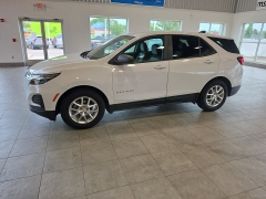 Used 2024  Chevrolet Equinox FWD 4dr LS w&sol;1FL at Maxx Loans near St&period; Adrian&comma; MI