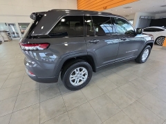 Used 2023  Jeep Grand Cherokee Laredo 4x4 at Maxx Loans near St&period; Adrian&comma; MI