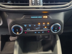 Used 2025  Ford Escape ST-Line Select AWD at Maxx Loans near St&period; Adrian&comma; MI