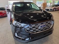 Used 2024  Ford Edge Titanium AWD at Maxx Loans near St&period; Adrian&comma; MI